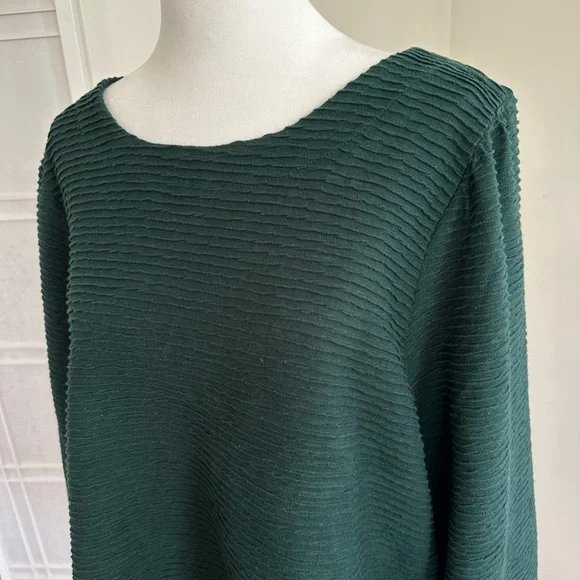 XL Madewell Ottoman Jacquard Textured Balloon Sleeve Top in Pine Green - Picture 2 of 4